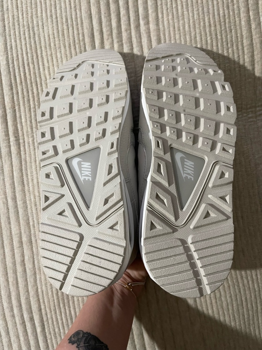 Nike Air Max Command Women's Shoes in Light Bone size 10 NWOT - Picture 5 of 8
